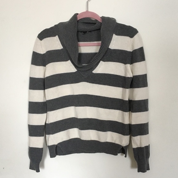 Theory | Gray And White Stripe Gesica Sweater - Picture 2 of 8